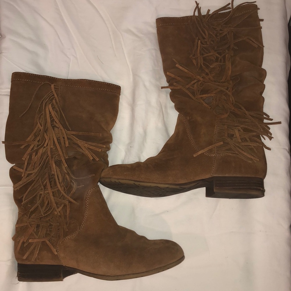 Flat Fringe Boots